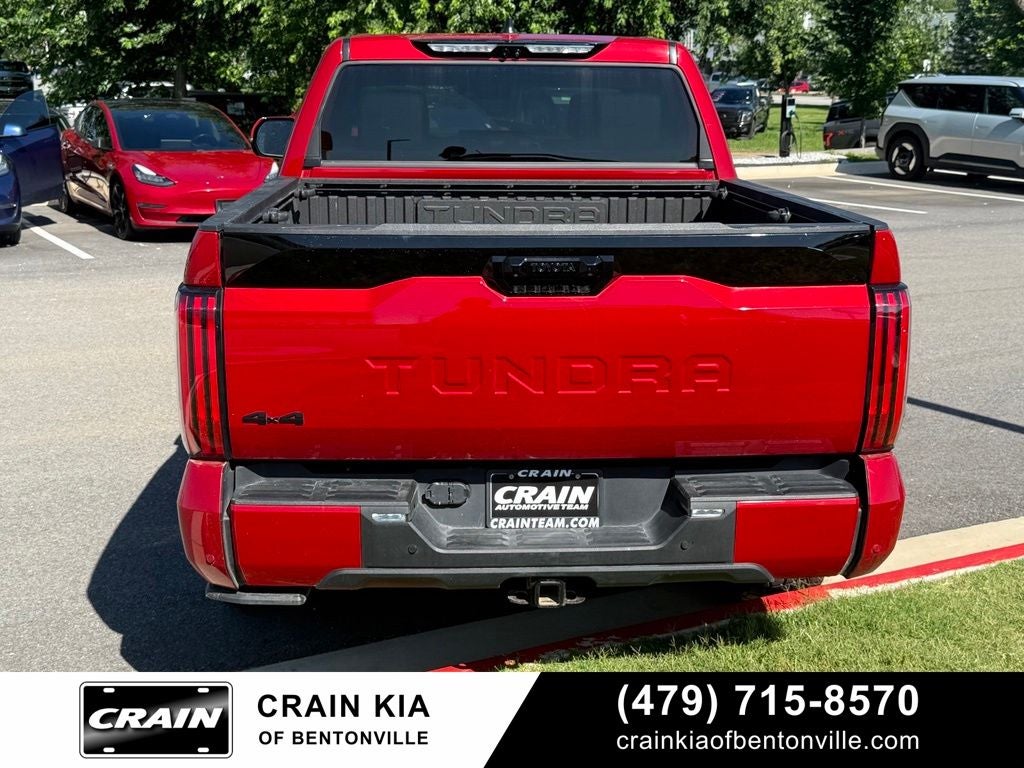 2024 Toyota Tundra Hybrid Platinum - 4WD / PANORAMIC SUNROOF / CARFAX ONE OWNER
