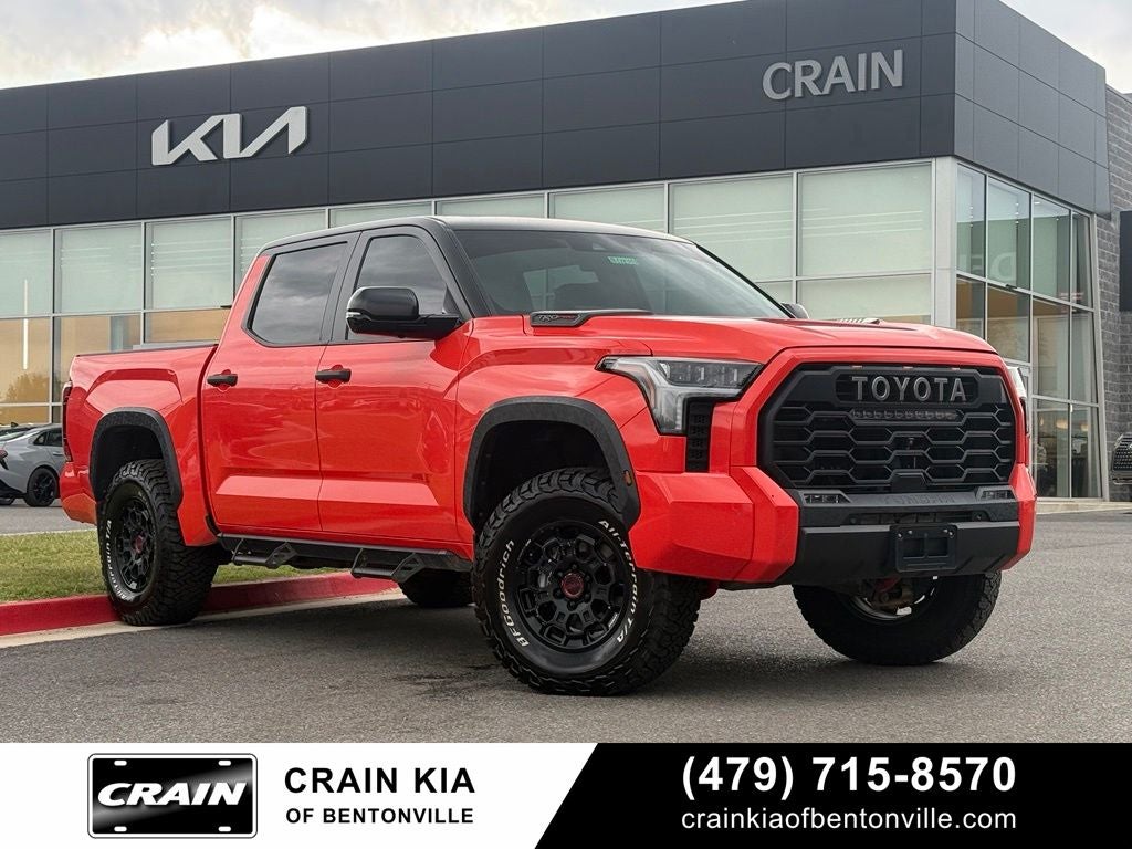 2023 Toyota Tundra Hybrid TRD Pro - 4WD / PANORAMIC SUNROOF / 1-OWNER