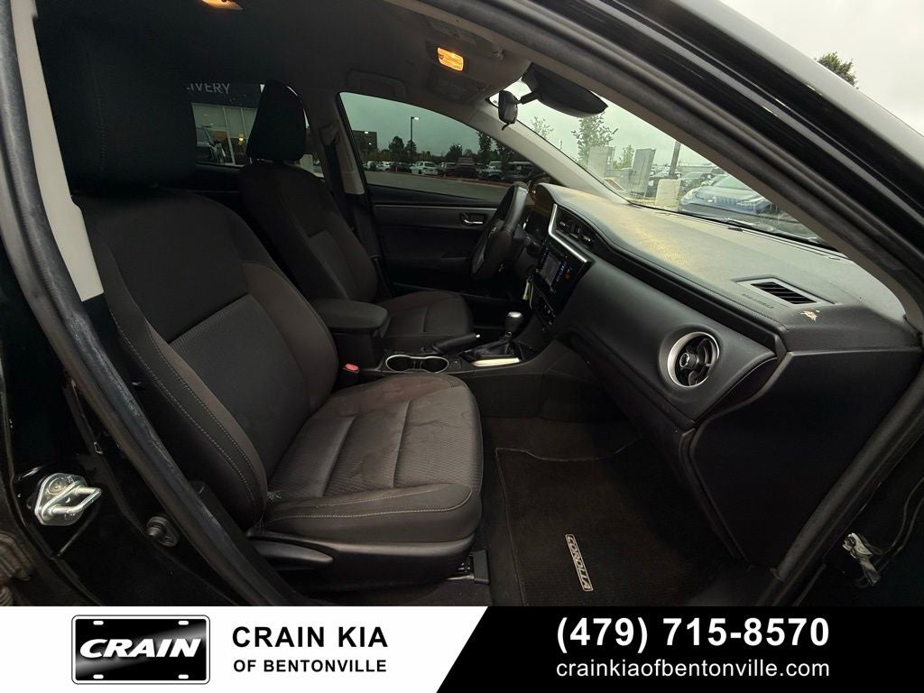 2019 Toyota Corolla LE - CLEAN CARFAX HISTORY