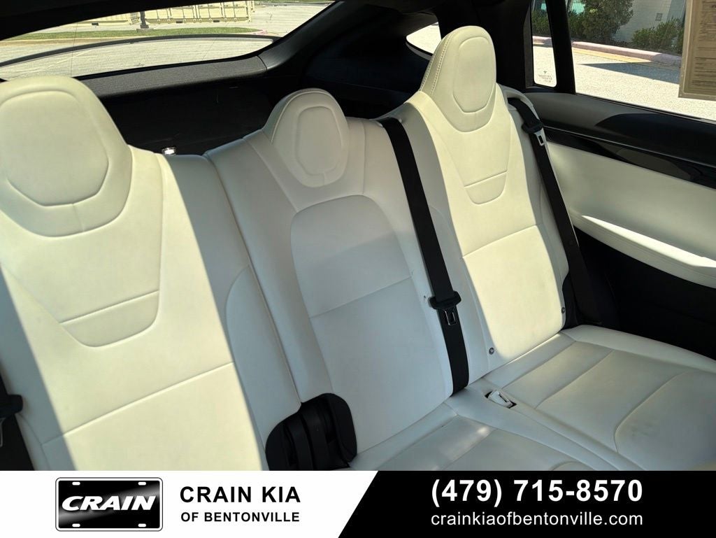2017 Tesla Model X 75D - AWD / CLEAN CARFAX