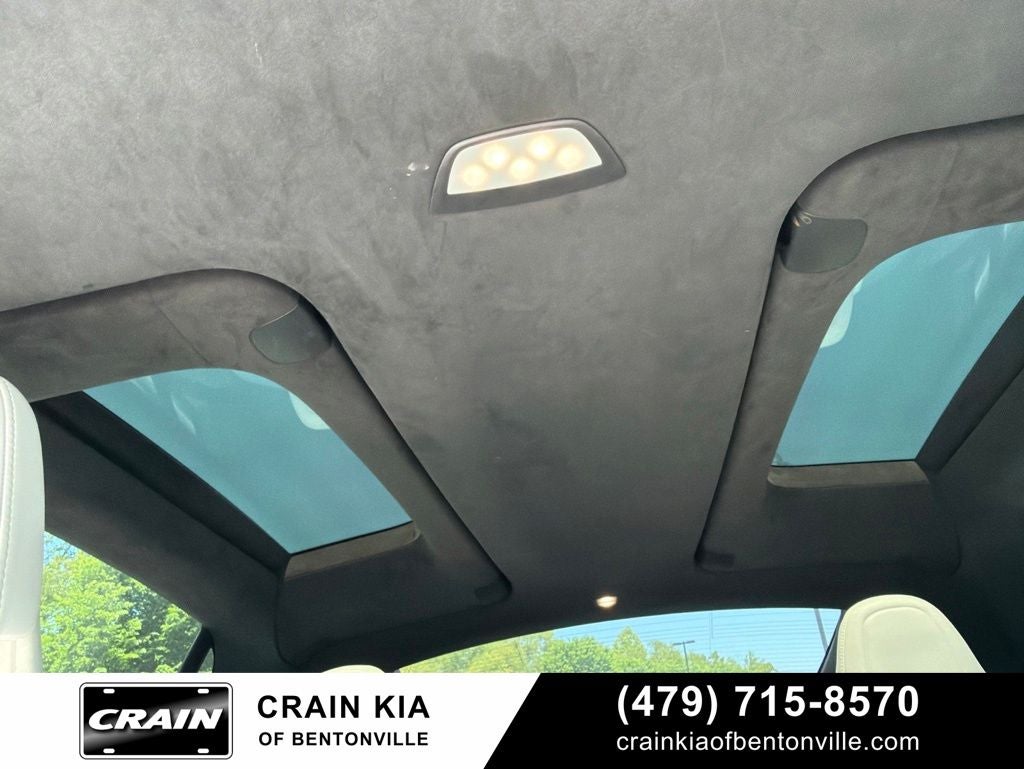 2017 Tesla Model X 75D - AWD / CLEAN CARFAX