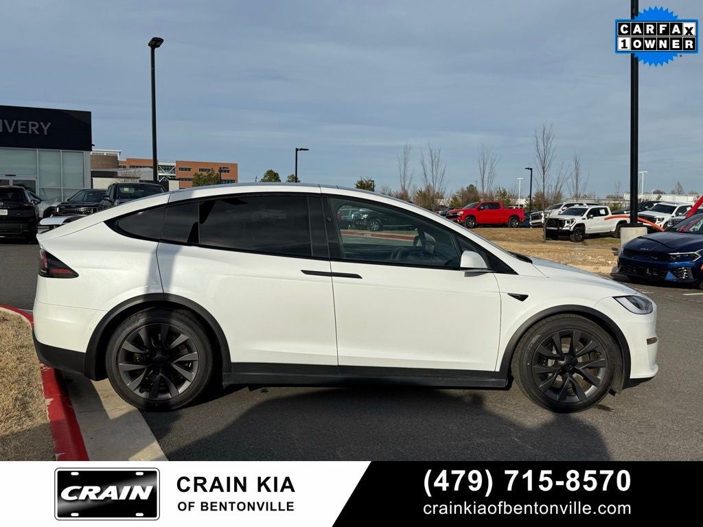 2022 Tesla Model X Base - AWD / CLEAN CARFAX / ONE OWNER