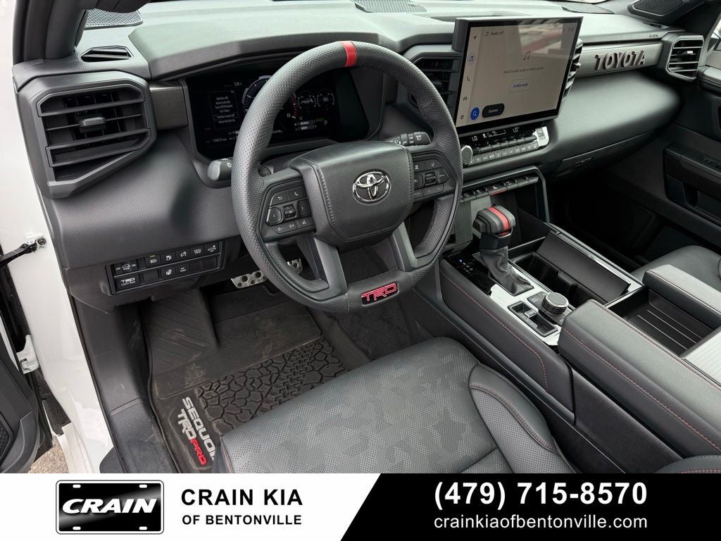2025 Toyota Sequoia TRD Pro - 4WD / PANORAMIC SUNROOF / ONE OWNER