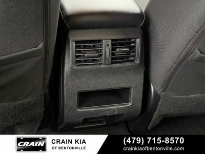 2024 Mitsubishi Outlander ES - 4WD / CLEAN CARFAX HISTORY