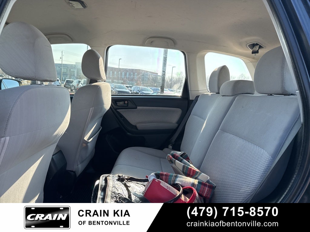 2018 Subaru Forester 2.5i - AWD / CLEAN CARFAX