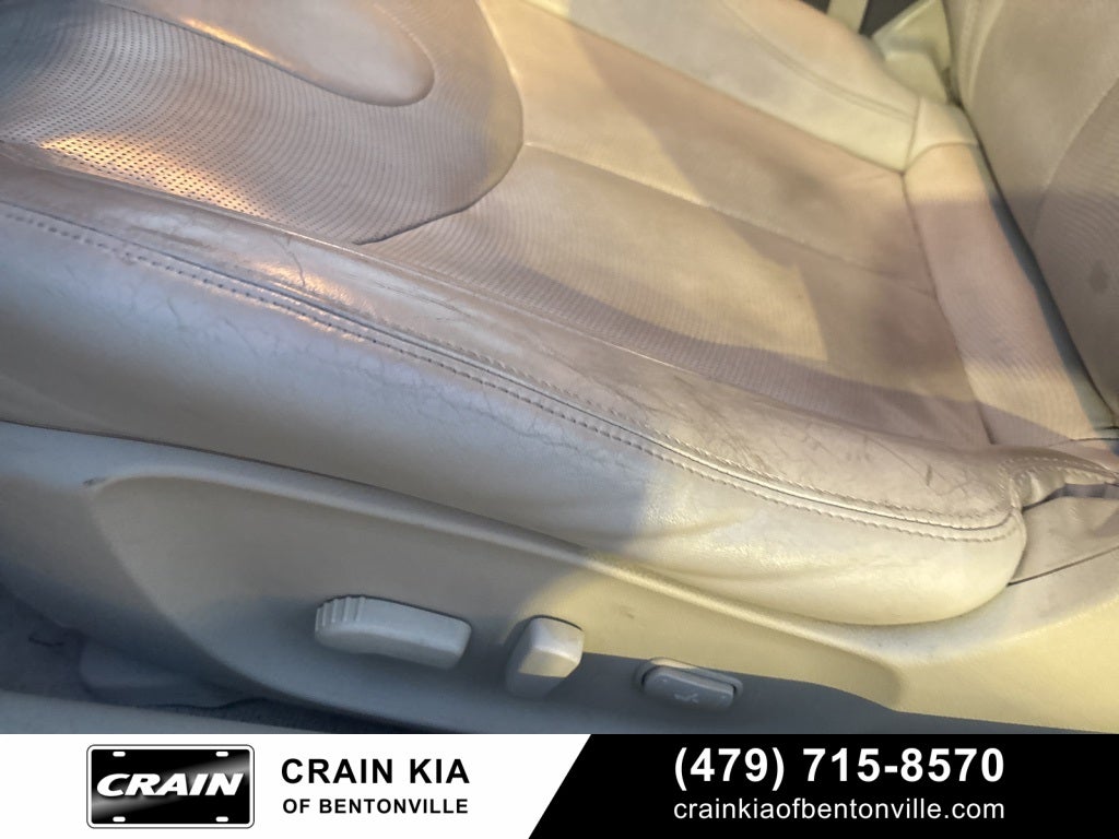 2011 INFINITI G37 Base - CLEAN CARFAX / CONVERTIBLE