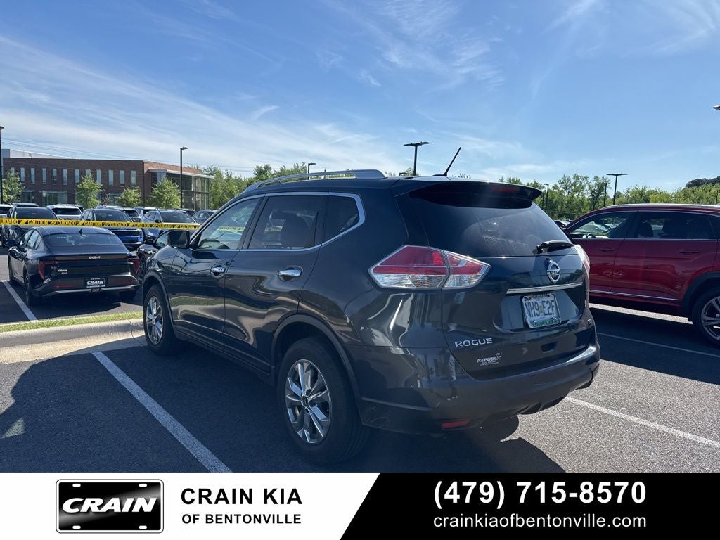 2016 Nissan Rogue SV