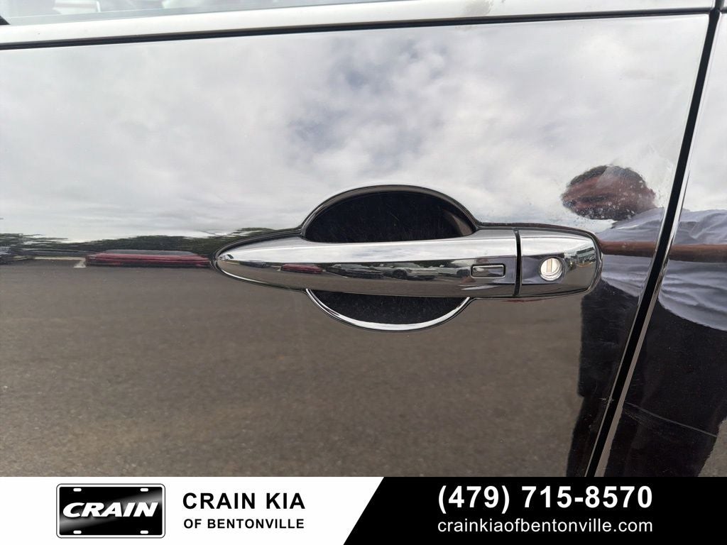 2023 Nissan Rogue SV - CLEAN CARFAX / ONE OWNER