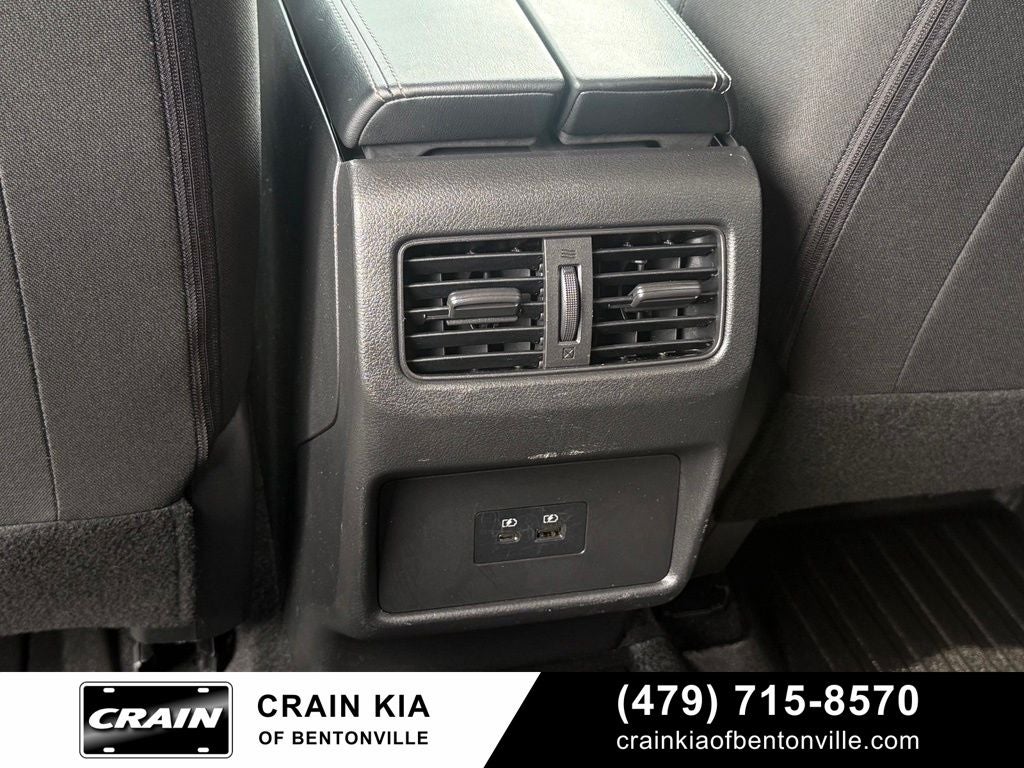 2023 Nissan Rogue SV - AWD / CLEAN CARFAX