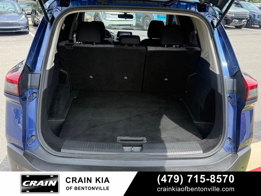 2023 Nissan Rogue SV - AWD / CLEAN CARFAX