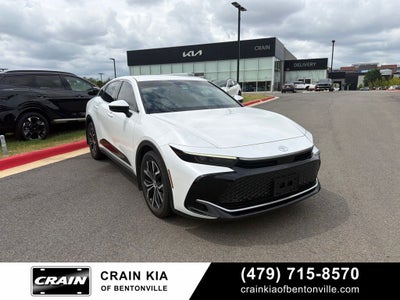 2023 Toyota Crown XLE - AWD / CLEAN CARFAX