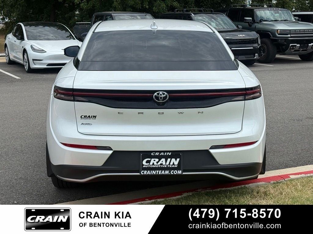 2023 Toyota Crown XLE - AWD / CLEAN CARFAX