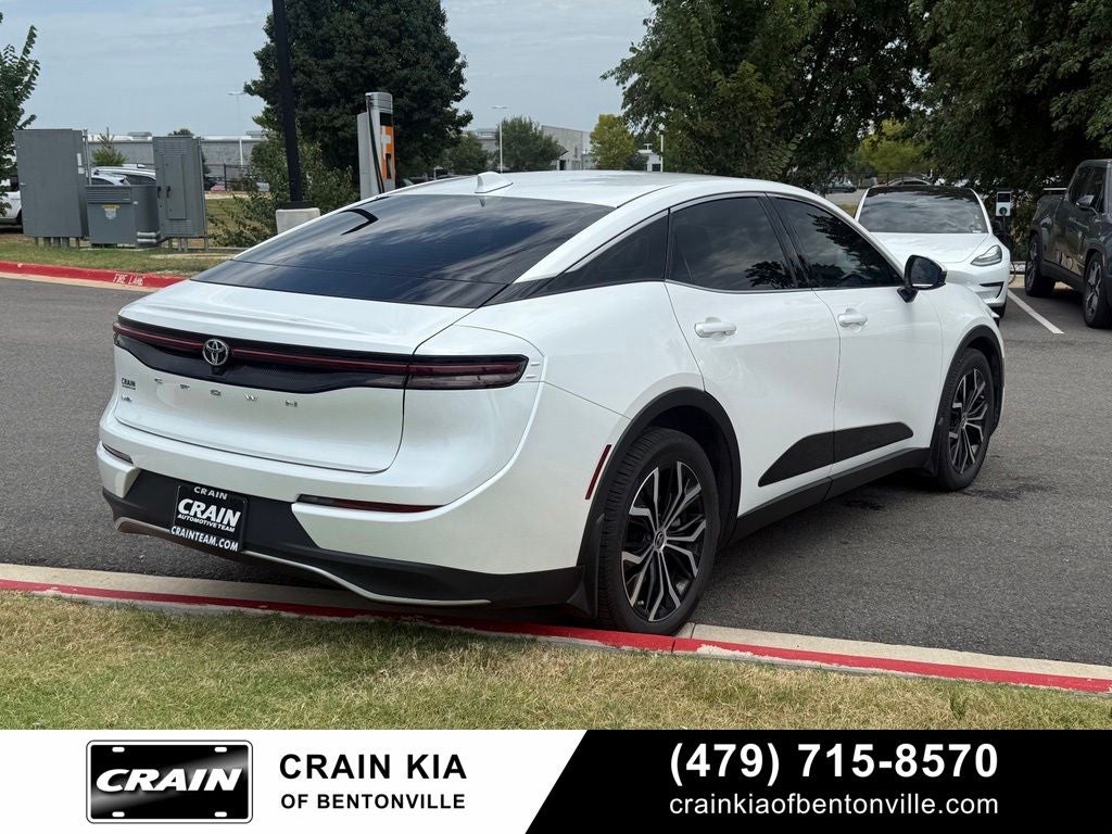 2023 Toyota Crown XLE - AWD / CLEAN CARFAX