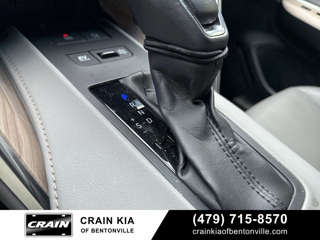 2022 Toyota Venza XLE - AWD