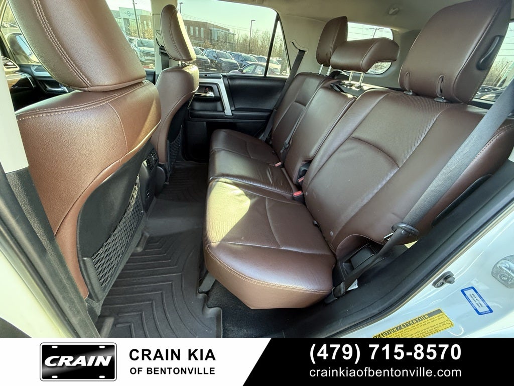 2018 Toyota 4Runner Limited - SUNROOF / LEATHER