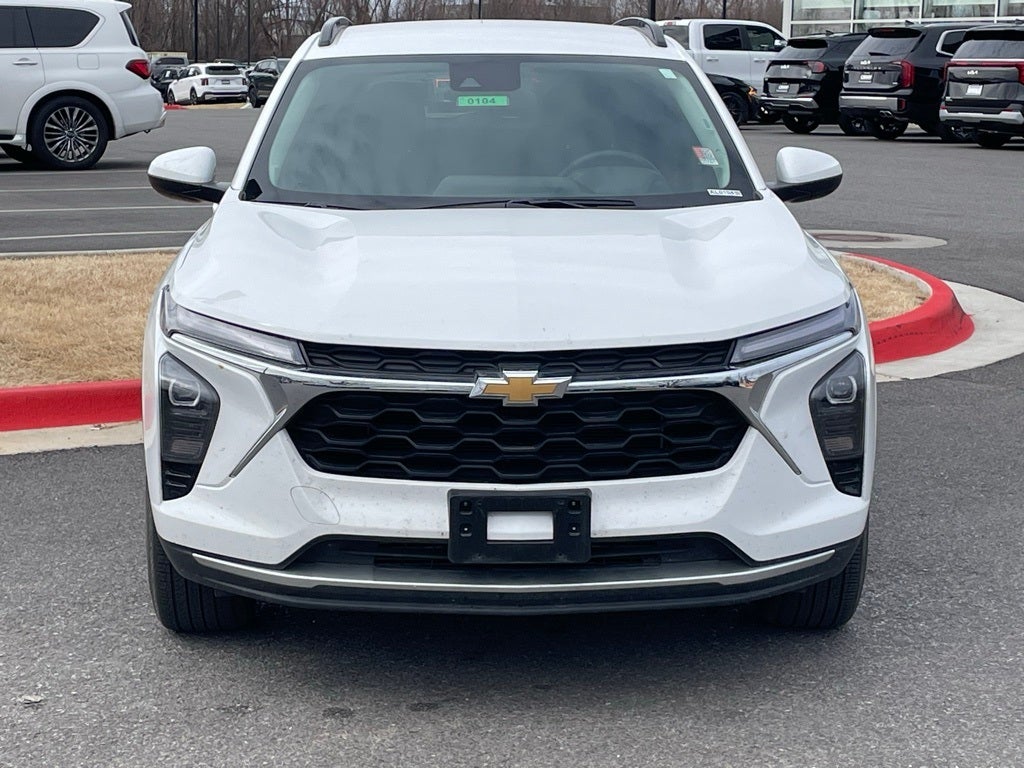 2025 Chevrolet Trax LT - CLEAN CARFAX / ONE OWNER