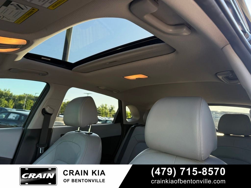 2018 Hyundai KONA Limited - SUNROOF / LEATHER