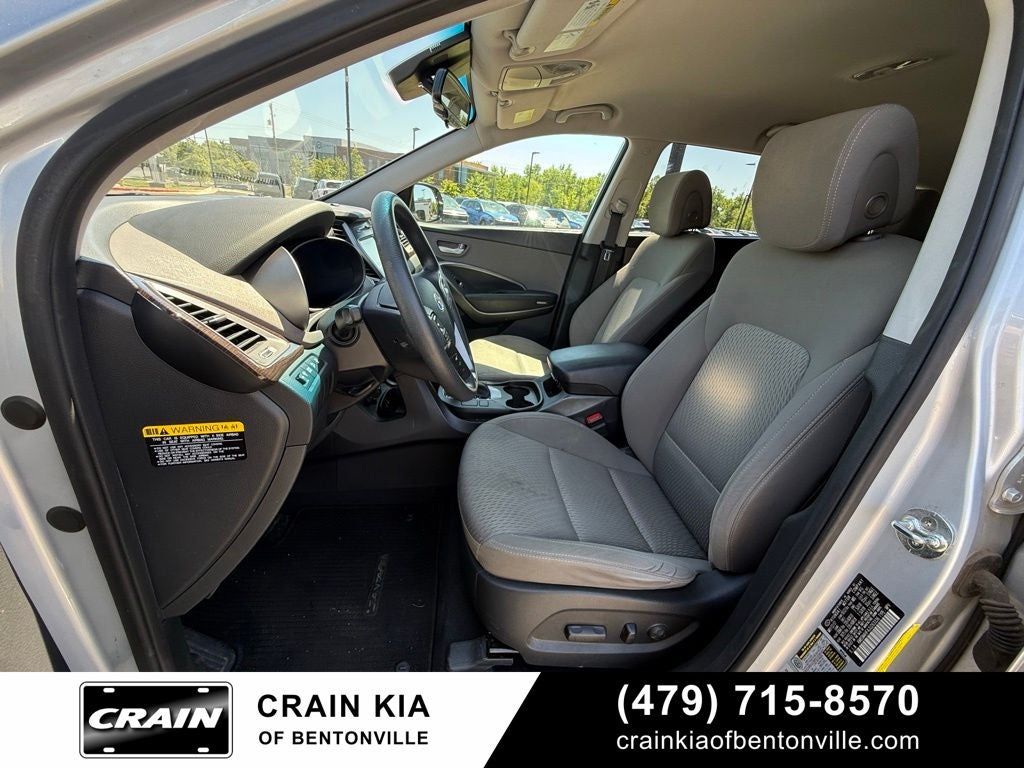 2018 Hyundai SANTA FE SE