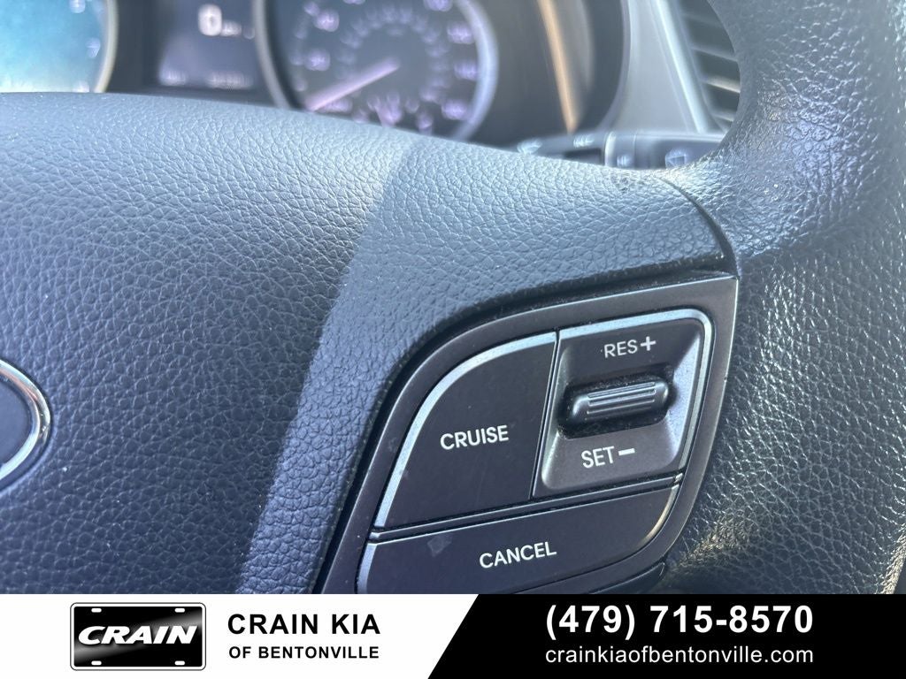 2018 Hyundai SANTA FE SE
