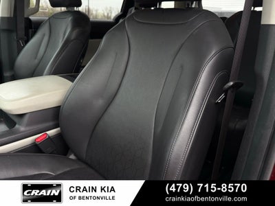 2024 Kia Carnival LX - KIA CPO / CARFAX ONE OWNER