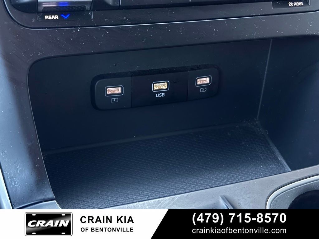 2024 Kia Carnival LX Seat Package - CLEAN CARFAX / ONE OWNER