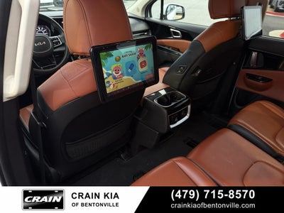 2022 Kia Carnival SX - DUAL SCREEN DVD