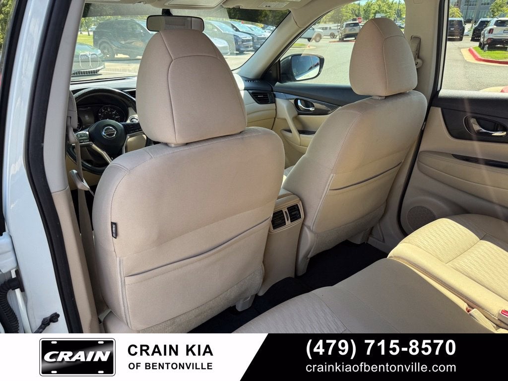 2017 Nissan Rogue SV