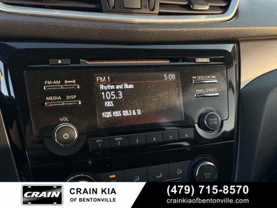 2015 Nissan Rogue S - AWD / CLEAN CARFAX
