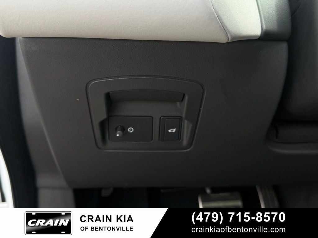 2024 Land Rover Range Rover Velar Dynamic SE - 4WD / SUNROOF / CLEAN CARFAX