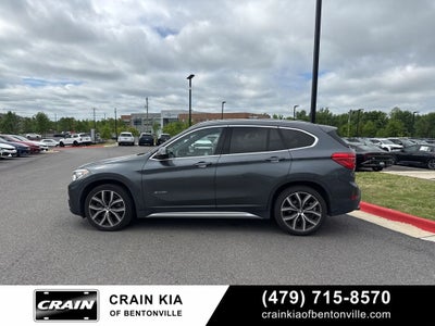 2017 BMW X1 sDrive28i - CLEAN CARFAX / PANORAMIC SUNROOF