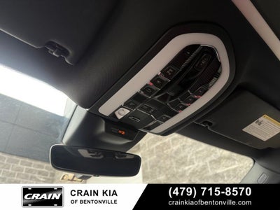 2021 Porsche Macan Base - AWD / PANORAMIC SUNROOF / CLEAN CARFAX