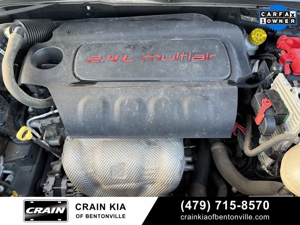 2019 Jeep Renegade Latitude - 4WD / CLEAN CARFAX / ONE OWNER