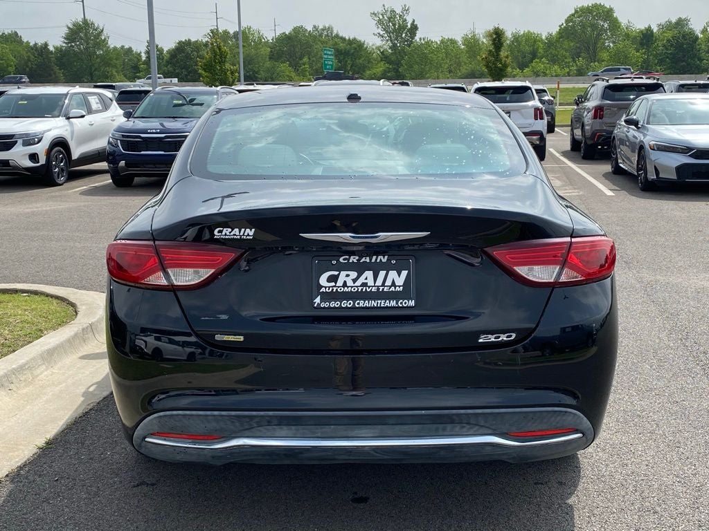 2015 Chrysler 200 Limited