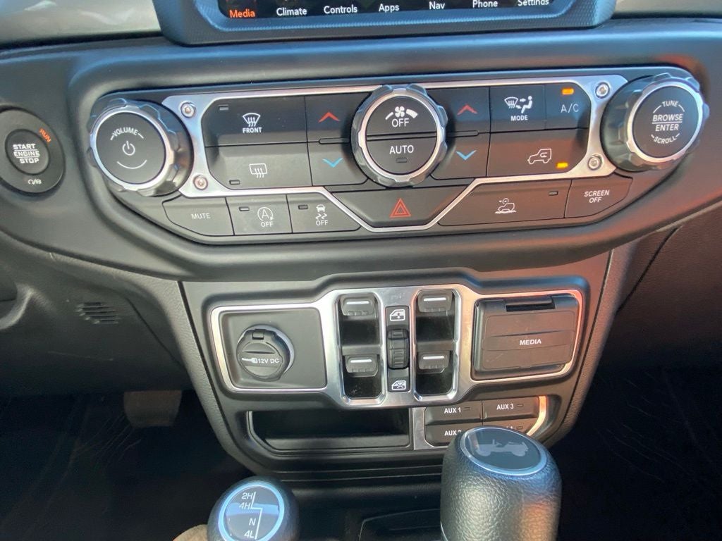 2022 Jeep Wrangler Unlimited Sahara HARDTOP / NAV / CARPLAY
