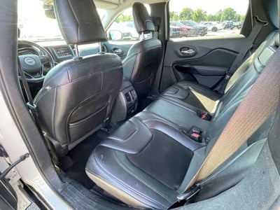 2019 Jeep Cherokee Latitude Plus CLEAN CARFAX / REMOTE START