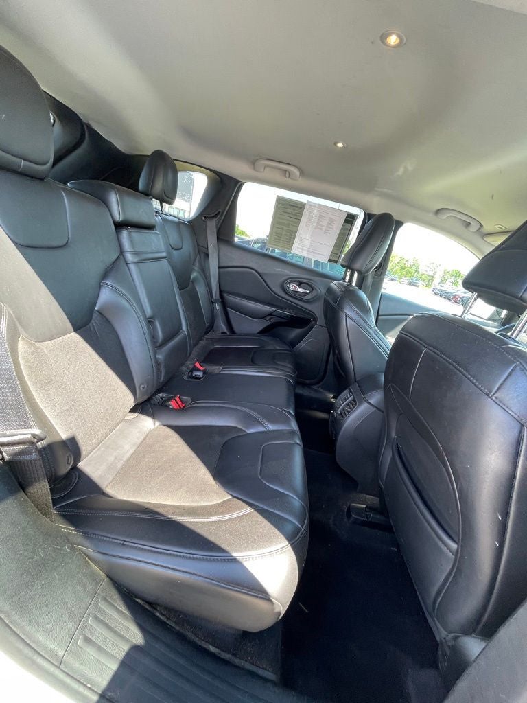 2019 Jeep Cherokee Latitude Plus CLEAN CARFAX / REMOTE START