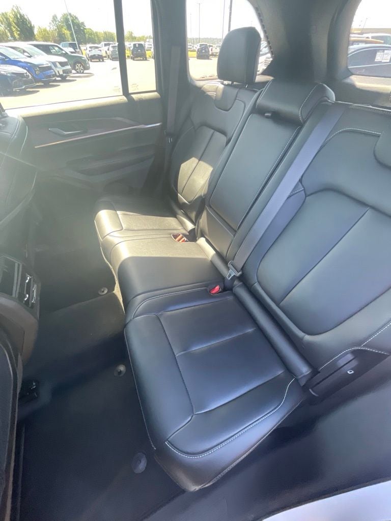 2025 Jeep Grand Cherokee Limited ONE OWNER / HEATED SEATS / NAV