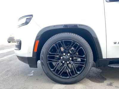 2024 Jeep Wagoneer Series II 4X4 / LEATHER / MOONROOF / LOADED
