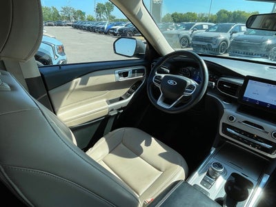2023 Ford Explorer XLT HEATED SEATS / ONE OWNER