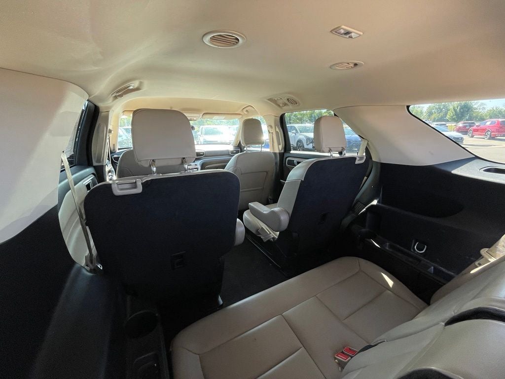 2023 Ford Explorer XLT HEATED SEATS / ONE OWNER