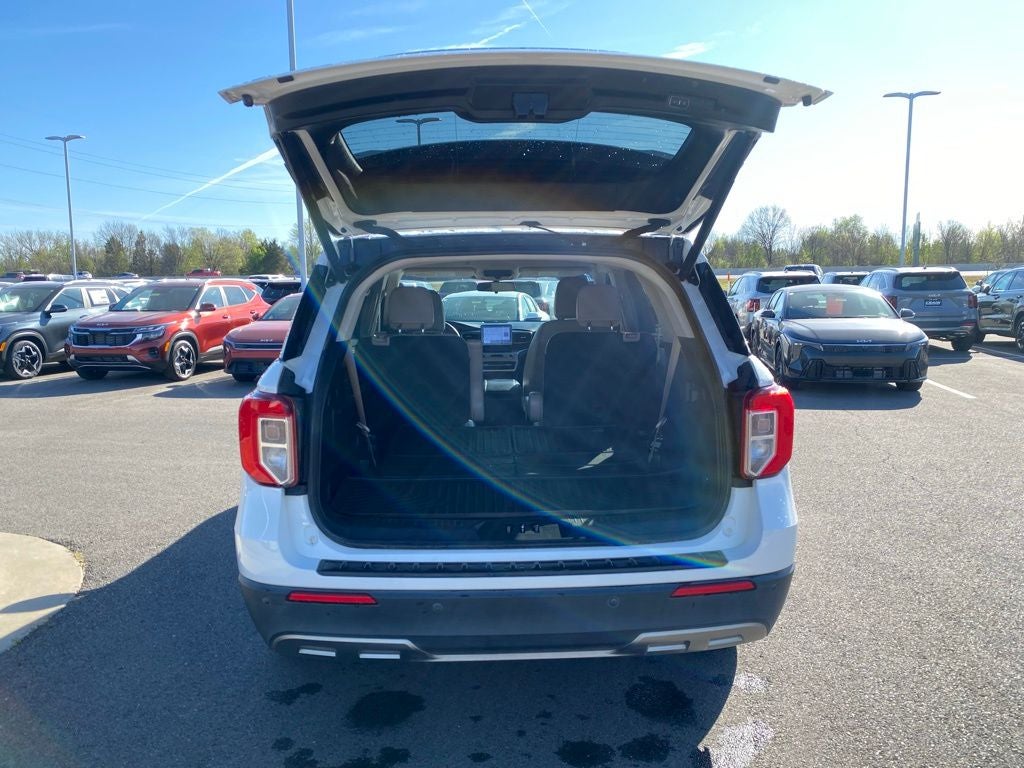 2022 Ford Explorer XLT ONE OWNER