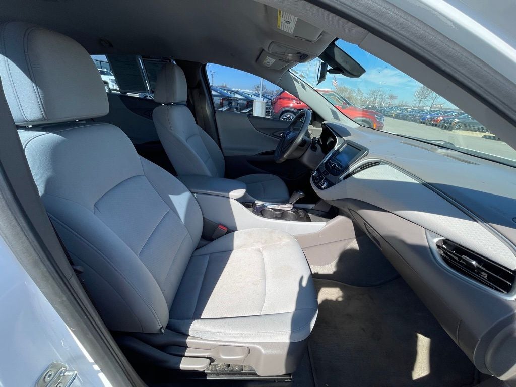 2016 Chevrolet Malibu LS 1LS