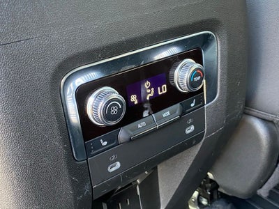 2022 GMC Yukon XL AT4 4X4 / ONE OWNER