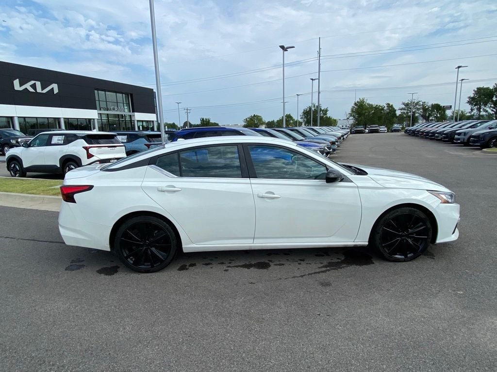 2021 Nissan Altima 2.5 SR BLIND SPOT / POWER DRIVERS SEAT