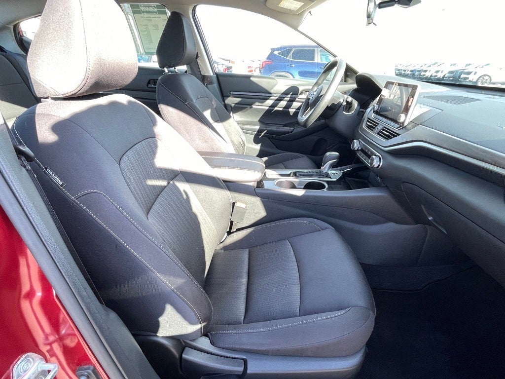 2024 Nissan Altima 2.5 SV ONE OWNER