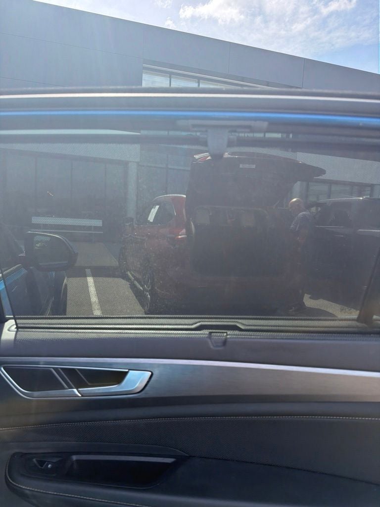 2024 Volkswagen Atlas Cross Sport 2.0T SE w/Technology AWD / ONE OWNER / LEATHER