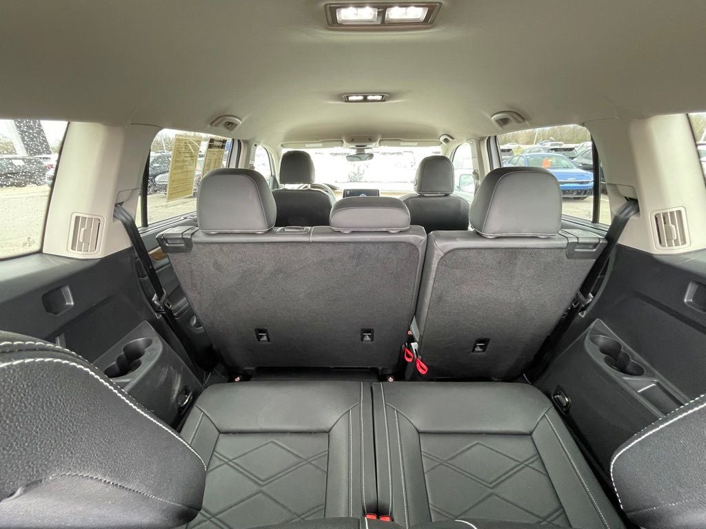 2025 Volkswagen Atlas 2.0T SE w/Technology ONE OWNER / HEATED SEATS