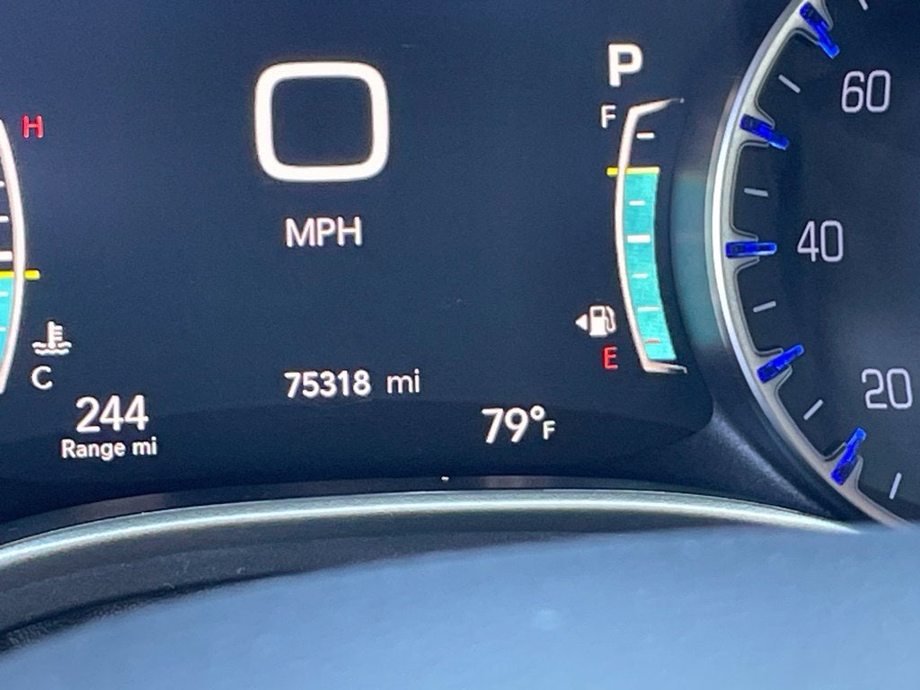 2023 Chrysler Pacifica Touring L HEATED SEATS / POWER DRIVERS SEAT