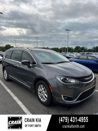 2020 Chrysler Pacifica Touring L POWER LIFT GATE / HEATED SEATS