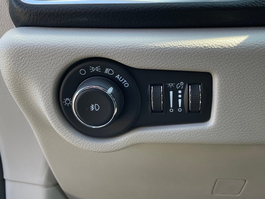 2024 Chrysler Pacifica Limited HEATED SEATS / LEATHER / MOONROOF